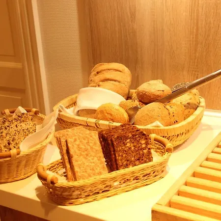 Skravej Byferie * スケーエン